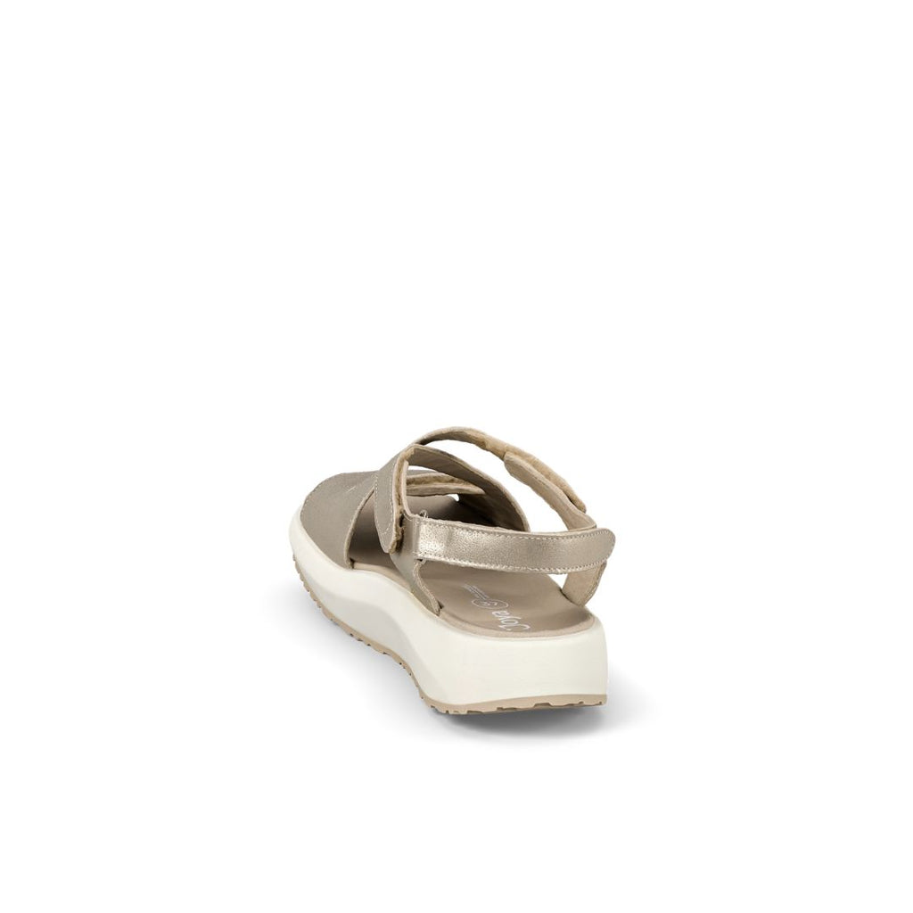 Joya Merida White